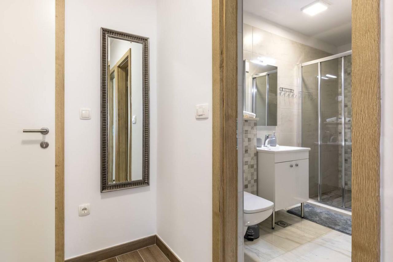 Apartments Cezar Split Extérieur photo