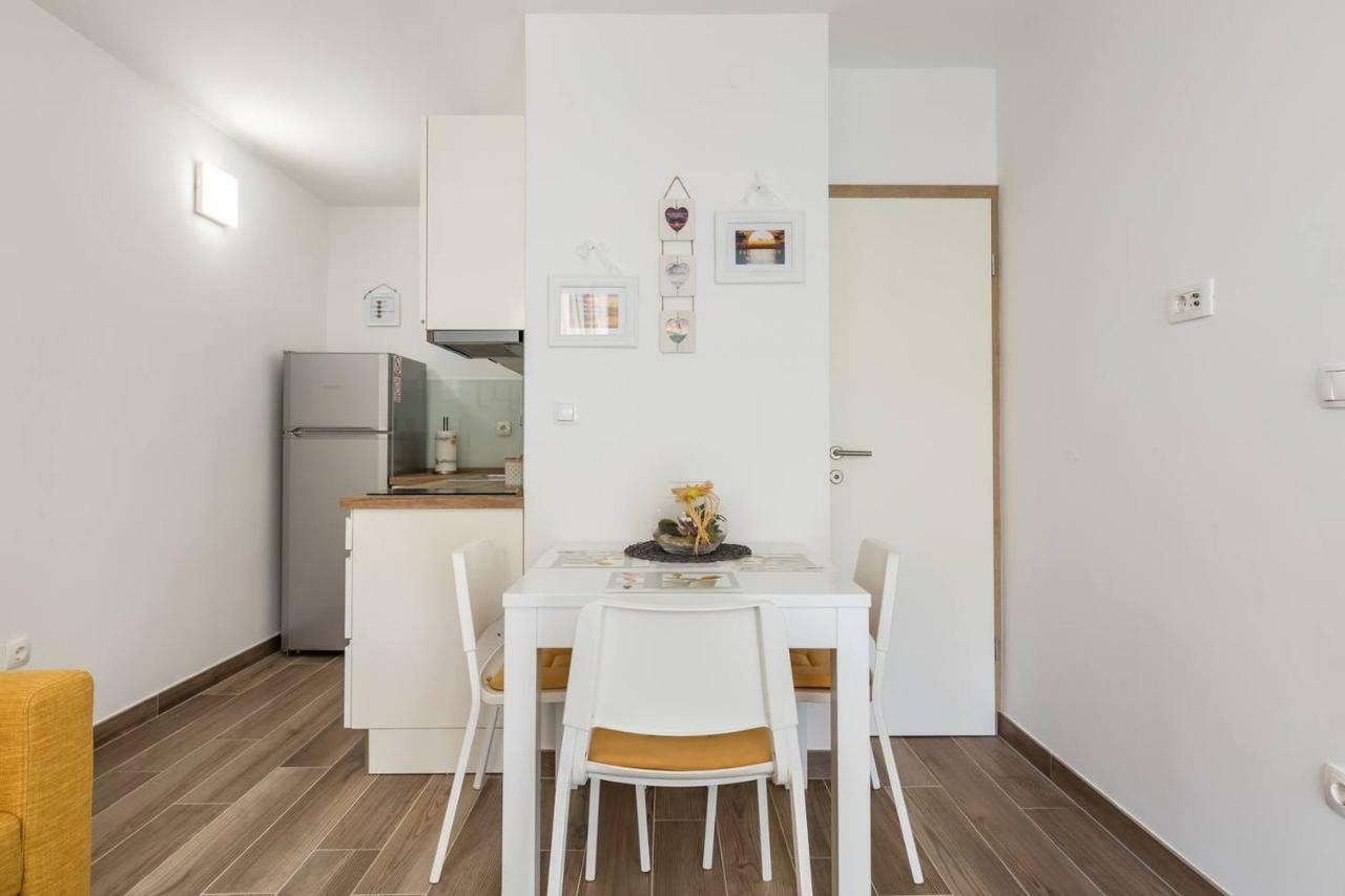 Apartments Cezar Split Extérieur photo