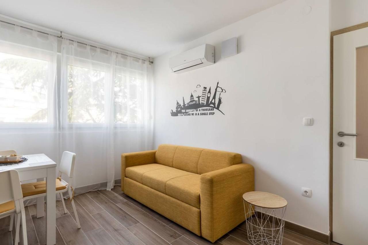 Apartments Cezar Split Extérieur photo